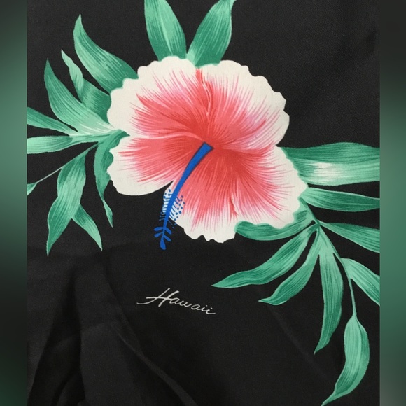 Vintage 60s 70s Helena’s Hawaiian Sarong Wrap Pareo Red/Pink Hibiscus on Black - Picture 10 of 10